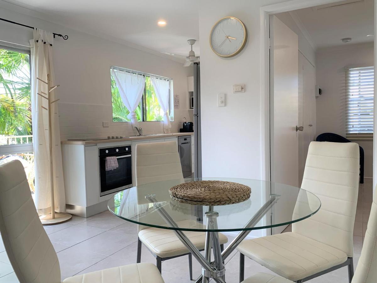 Lychee Tree Holiday Apartments Port Douglas Esterno foto