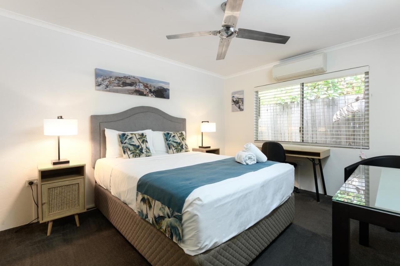 Lychee Tree Holiday Apartments Port Douglas Esterno foto